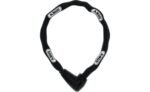 ## ABUS Steel-O-Chain XPlus 9809K/110 – Robustes Kettenschloss für hohe Sicherheit Das **ABUS Steel-O-Chain XPlus 9809K/110 Kettenschloss** ist eine robuste und vielseitige Sicherheitslösung für Fahrräder, E-Bikes, Motorräder und E-Scooter. Mit seiner **110 cm langen Vierkantkette**, dem hochwertigen **XPlus-Schließzylinder** und einem ABUS-Sicherheitslevel von **12 von 15** bietet das Schloss einen starken Schutz bei erhöhtem Diebstahlrisiko. ### Robuste 9-mm-Kette aus gehärtetem Stahl Das Herzstück des **ABUS Steel-O-Chain XPlus 9809K/110** ist die 9 mm starke Vierkantkette. Die Kette sowie das Schlossgehäuse und die tragenden Teile des Verriegelungsmechanismus bestehen aus speziell gehärtetem Stahl. Dadurch verfügt das Kettenschloss über eine solide Konstruktion, die das gewaltsame Öffnen deutlich erschwert. Die Länge von **110 cm** bietet außerdem ausreichend Spielraum, um das Fahrrad an einem festen Gegenstand anzuschließen. Gleichzeitig bleibt das Schloss vielseitig einsetzbar, beispielsweise beim sicheren Abstellen eines Fahrrads im Alltag oder beim Sichern eines hochwertigen E-Bikes. ### ABUS XPlus-Zylinder für hohen Manipulationsschutz Ein besonderes Merkmal ist der integrierte **ABUS XPlus-Zylinder**. Dieser wurde speziell entwickelt, um einen besonders hohen Schutz gegen Manipulationsversuche wie Picking zu bieten. Dadurch wird das Schloss nicht nur durch die massive Kette, sondern auch durch den hochwertigen Schließmechanismus geschützt. Zum Lieferumfang gehören **zwei Schlüssel**, sodass ein Ersatzschlüssel zur Verfügung steht. Zusätzlich verfügt das Schlüsselloch über eine automatische Abdeckung. Diese schützt den Schließbereich vor Schmutz und trägt dazu bei, das Eindringen von Feuchtigkeit und damit verbundene Korrosion zu reduzieren. ### Textilummantelung schützt den Fahrradrahmen Trotz seiner robusten Stahlkonstruktion wurde bei der Entwicklung auch auf den Schutz des Fahrrads geachtet. Deshalb ist die Stahlkette mit einem **Textilschlauch** ummantelt. Dieser schützt den Fahrradlack vor direkten Kontakten mit den Metallgliedern und sorgt gleichzeitig für eine angenehmere Handhabung. Somit verbindet das Kettenschloss eine widerstandsfähige Konstruktion mit einer fahrradfreundlichen Oberfläche. ### Für Fahrräder, E-Bikes und weitere Fahrzeuge Das **ABUS Steel-O-Chain XPlus 9809K/110** eignet sich besonders für die Sicherung hochwertiger Fahrräder und E-Bikes. ABUS empfiehlt die Serie außerdem für Motorräder und E-Scooter. Gerade bei Fahrzeugen mit höherem Anschaffungswert ist ein stabiles Schloss eine wichtige Ergänzung zu weiteren Sicherheitsmaßnahmen. Die 110-cm-Ausführung bietet dabei einen guten Kompromiss zwischen Reichweite und Handhabung. Das Schloss kann verwendet werden, um Rahmen und Laufrad beziehungsweise das Fahrzeug mit einem geeigneten festen Objekt zu verbinden. ### ABUS Sicherheitslevel 12/15 Das **Steel-O-Chain 9809K** ist mit dem **ABUS-Sicherheitslevel 12 von 15** eingestuft. Damit positioniert sich das Kettenschloss im höheren Sicherheitsbereich des ABUS-Systems und ist laut Hersteller für Situationen mit erhöhtem Diebstahlrisiko geeignet. Wichtig ist dennoch, das Fahrrad möglichst an einem stabilen und fest verankerten Gegenstand anzuschließen. Ein hochwertiges Schloss kann seine Schutzwirkung nur dann optimal entfalten, wenn auch der Anschließpunkt entsprechend stabil ist. ### Technische Daten | Eigenschaft | Details | | -------------------- | ---------------------------- | | **Modell** | ABUS Steel-O-Chain 9809K/110 | | **Schlosstyp** | Kettenschloss | | **Kettenstärke** | 9 mm | | **Kettenlänge** | 110 cm | | **Zylinder** | ABUS XPlus | | **Verschlussart** | Schlüssel | | **Anzahl Schlüssel** | 2 | | **Sicherheitslevel** | ABUS 12/15 | | **Material** | Speziell gehärteter Stahl | | **Farbe** | Schwarz | | **Alarmfunktion** | Nein | | **Gewicht** | ca. 2.524 g | | **EAN** | 4003318955495 | Die technischen Angaben entsprechen den aktuellen Herstellerdaten von ABUS. ### Fazit Das **ABUS Steel-O-Chain XPlus 9809K/110 Kettenschloss** ist eine ausgezeichnete Wahl für alle, die Wert auf eine robuste und vielseitig einsetzbare Fahrradsicherung legen. Die **9 mm starke Vierkantkette aus speziell gehärtetem Stahl**, der **ABUS XPlus-Zylinder**, die **110 cm Länge** und das **Sicherheitslevel 12/15** machen das Schloss zu einer zuverlässigen Lösung für hochwertige Fahrräder und E-Bikes. Darüber hinaus sorgt die textile Ummantelung dafür, dass der Fahrradrahmen besser vor Kratzern geschützt wird. Die automatische Schlüssellochabdeckung bietet zusätzlichen Schutz vor Schmutz und Korrosion. Wer ein solides Kettenschloss für den täglichen Einsatz, längere Abstellzeiten oder Gegenden mit erhöhtem Diebstahlrisiko sucht, findet im **ABUS Steel-O-Chain XPlus 9809K/110** eine leistungsfähige Sicherheitslösung. **Kurz gesagt:** robust, vielseitig, 110 cm lang und mit hochwertigem XPlus-Zylinder ausgestattet – ideal für die zusätzliche Absicherung von Fahrrad, E-Bike und anderen Zweirädern.