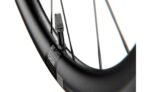 DT Swiss AR 1600 Spline 30 DB 28"- Hinterrad, Shimano ROAD – Bild 3